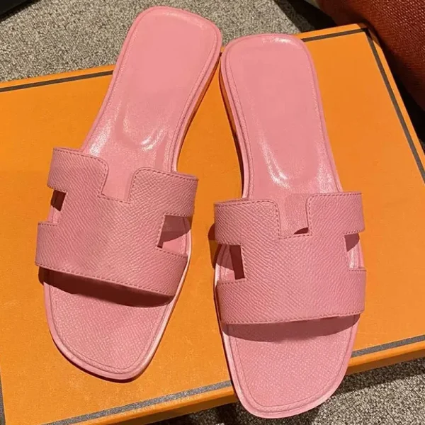 Top Quality Luxury Fashion Slides Women Leather Flip Flops Summer Ladies Beach Slippers Platform Female Flat Walk Casual Sandals