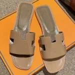 Top Quality Luxury Fashion Slides Women Leather Flip Flops Summer Ladies Beach Slippers Platform Female Flat Walk Casual Sandals
