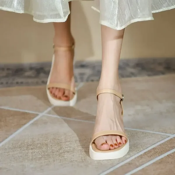 Outdoor Sabot Sandals for Women Casual New Breathable Fashion Luxury 2025 Original Vip Shoe Summer Comfortable Pvc Woman Shoes