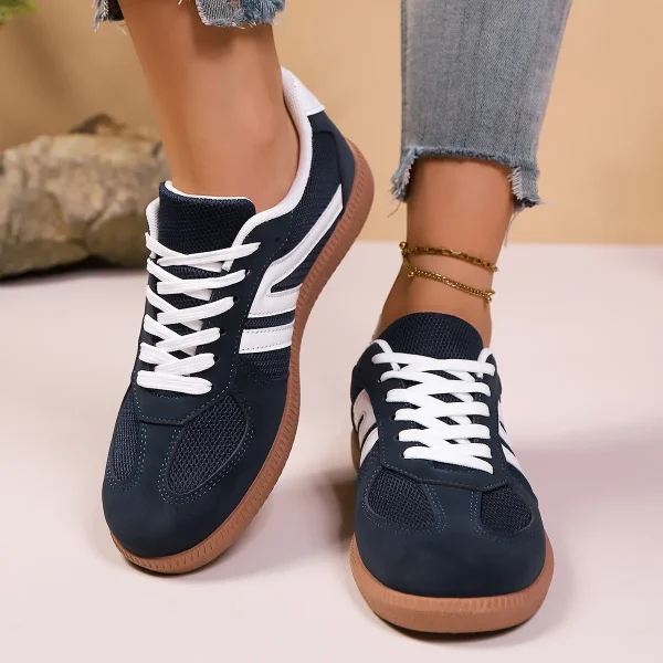 Casual Style Ladies Walking Shoes Lightweight Breathable Trainers Low Top Elegant Women's Sports Shoes