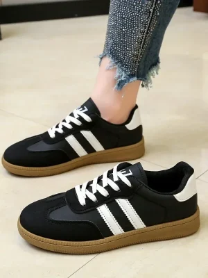 Plus Size 2025 Lace Up Women's Vulcanize Shoes Mixed Colors Outdoor Walking Flat with Sneakers Versatile Ladies Casual Shoes