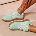Casual Style Ladies Walking Shoes Lightweight Breathable Trainers Low Top Elegant Women's Sports Shoes