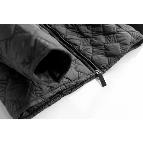 Light Down Jacket Women's Short Hooded White Duck Down Coat Fashion Big Brand 2024 New Winter American Spring Hooded Plaid