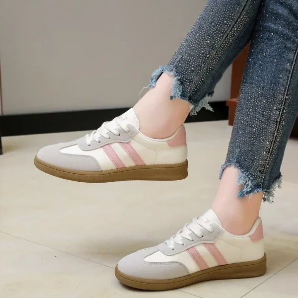 Plus Size 2025 Lace Up Women's Vulcanize Shoes Mixed Colors Outdoor Walking Flat with Sneakers Versatile Ladies Casual Shoes