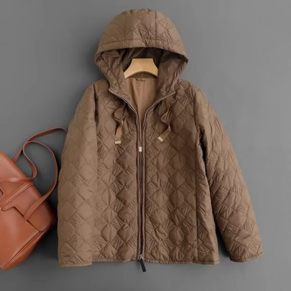 Light Down Jacket Women's Short Hooded White Duck Down Coat Fashion Big Brand 2024 New Winter American Spring Hooded Plaid