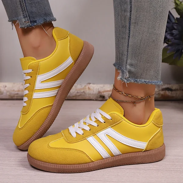 Casual Style Ladies Walking Shoes Lightweight Breathable Trainers Low Top Elegant Women's Sports Shoes