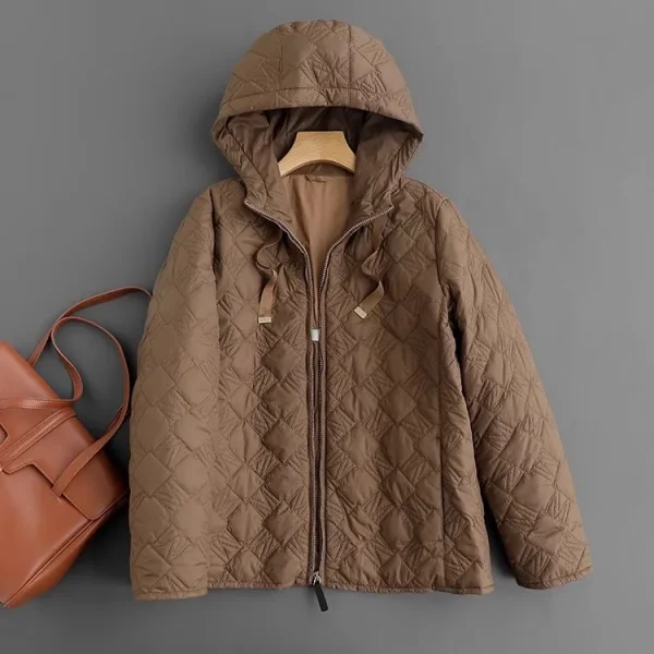 Light Down Jacket Women's Short Hooded White Duck Down Coat Fashion Big Brand 2024 New Winter American Spring Hooded Plaid