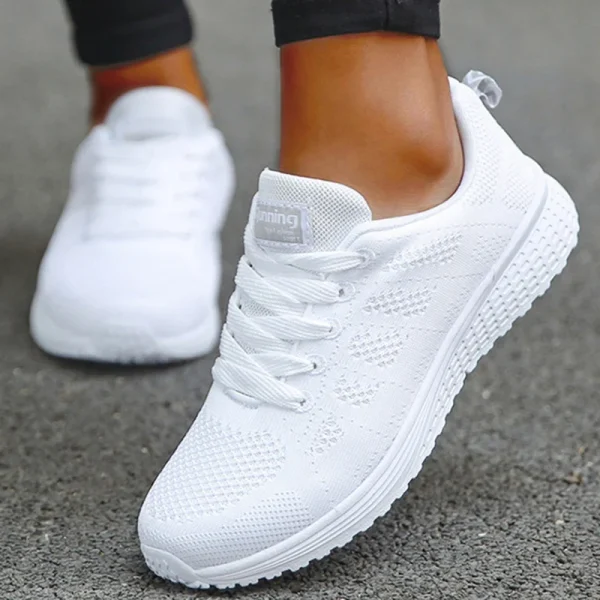 Women's Sneaker 2024 New Fashion Breathable Trainers Comfortable Sneakers Mesh Fabric Lace Up Women's Tennis Shoes For Women